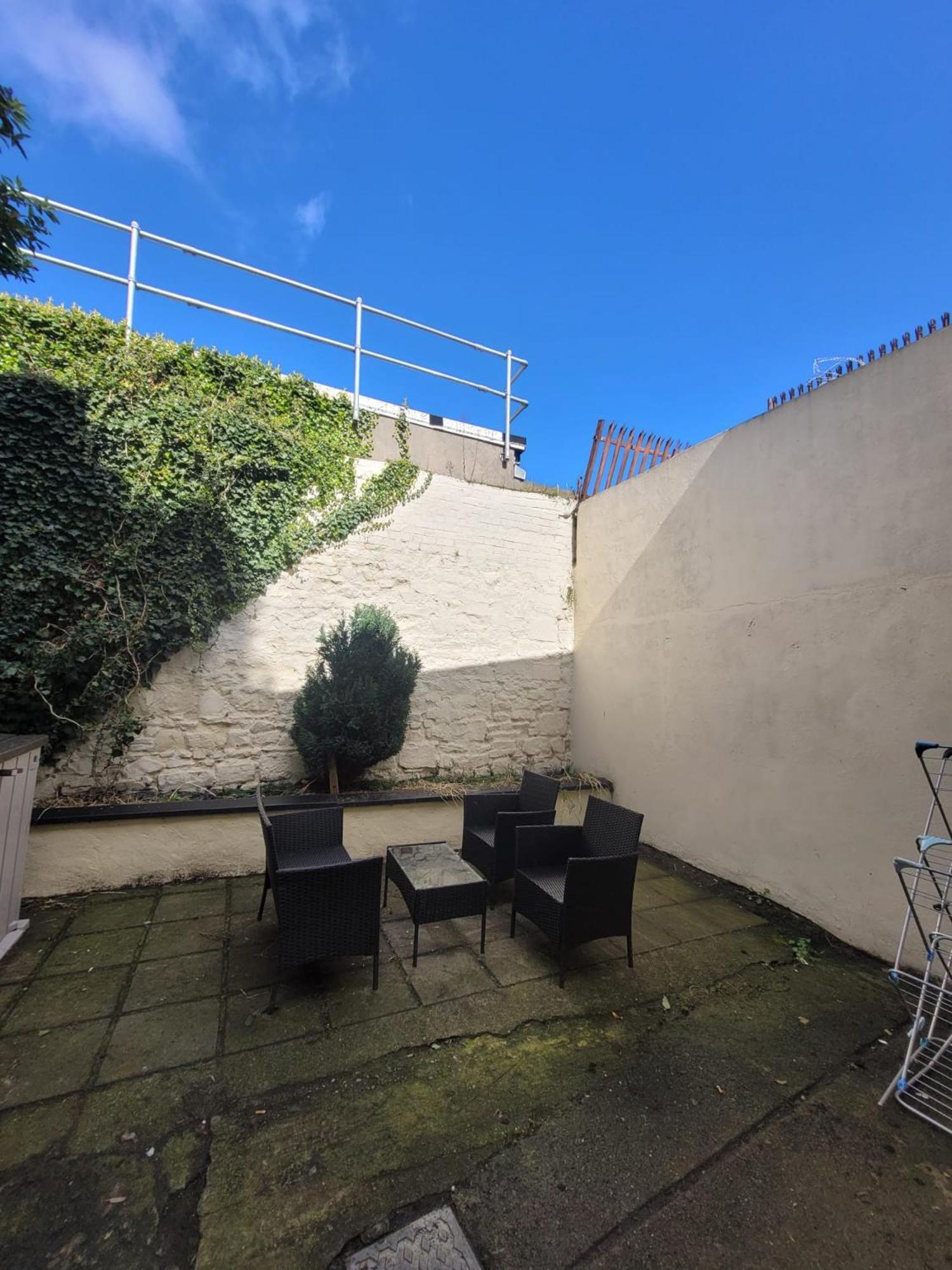 Recently Renovated Dublin City House Villa Luaran gambar